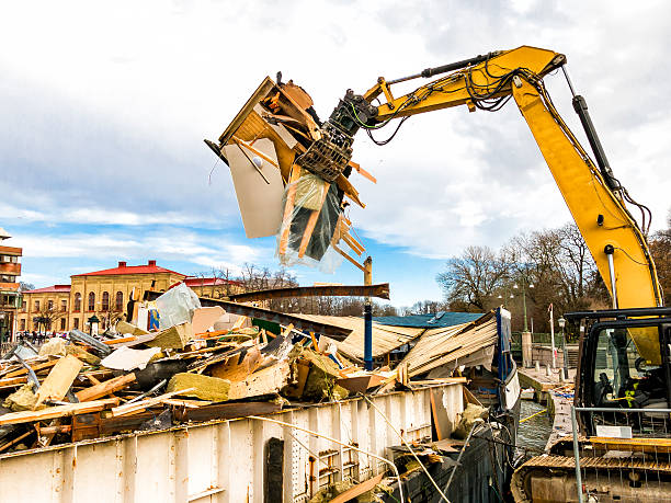 Best Construction Debris Removal  in Wolfdale, PA